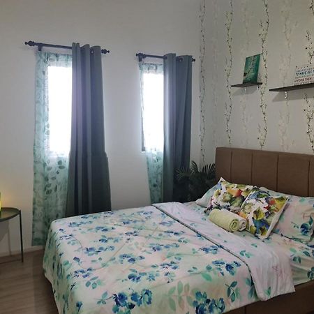 Ferienwohnung Te Amo Gandaria Bangi Pool View Netflix Full Aircond Bandar Baru Bangi Exterior foto